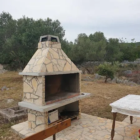 Holiday home Secluded Fisherman's Cove Zuborovica, Pasman - 321