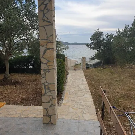 Secluded Fisherman's Cove Zuborovica, Pasman - 321 Mrljane