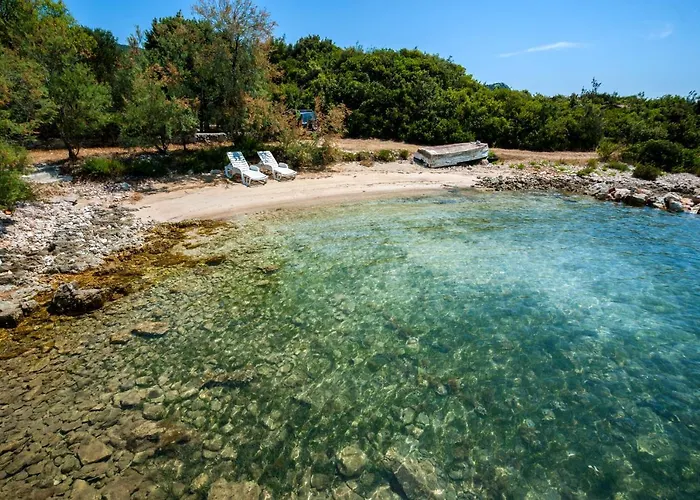 Secluded Fisherman's Cove Zuborovica, Pasman - 321 Дом отдыха