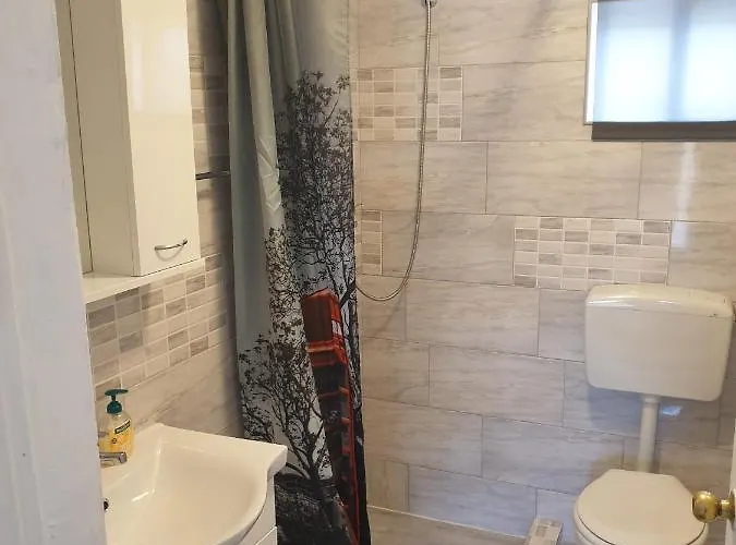 Secluded Fisherman's Cove Zuborovica, Pasman - 321 Vakantiehuis *